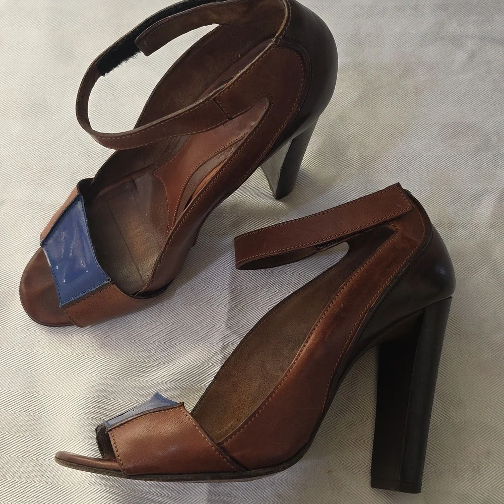 🌸Marni Brown and Blue Women's‎ Heels 9